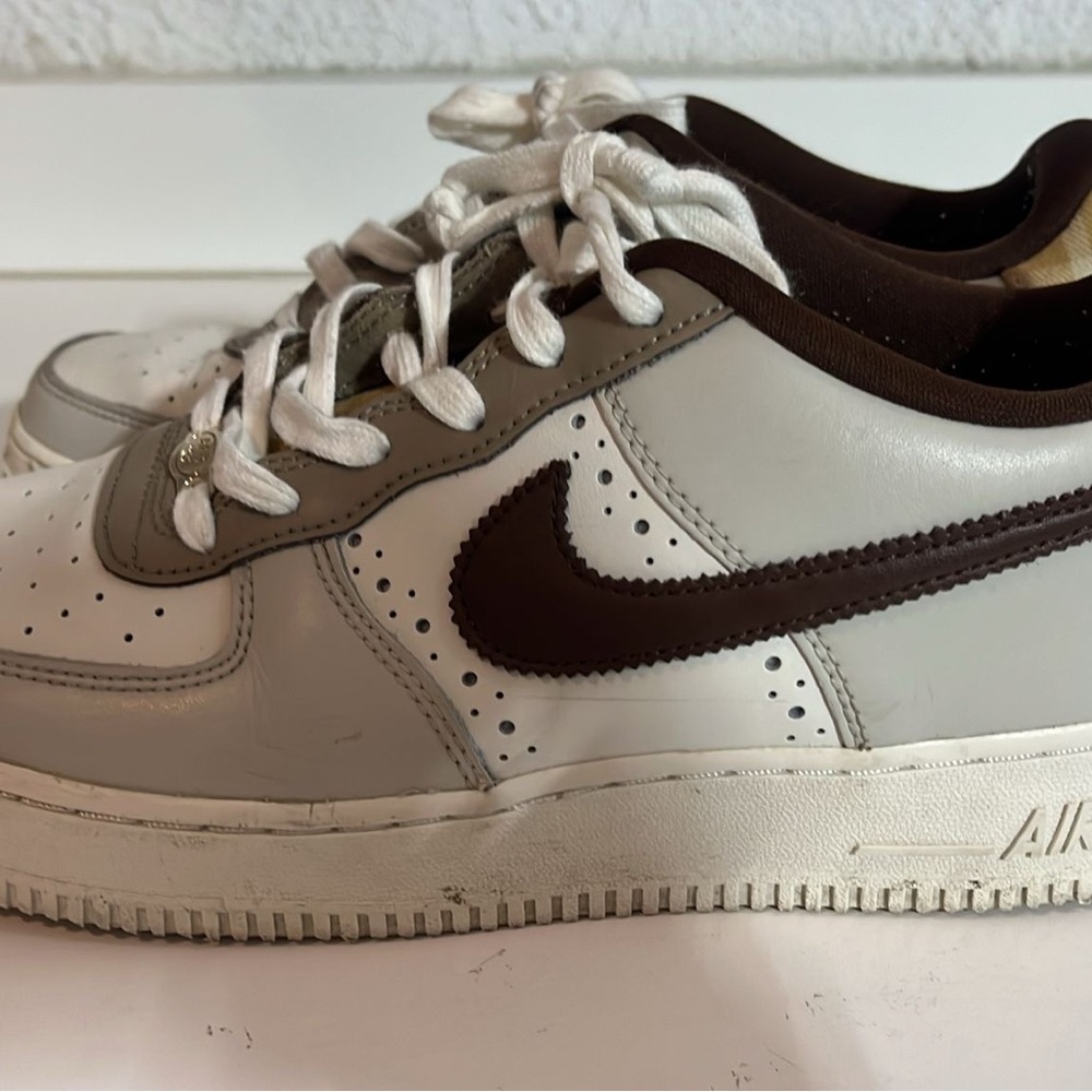 Nike Men's White and Brown Sneakers